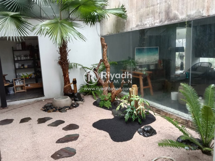 Tukang Taman Bintaro